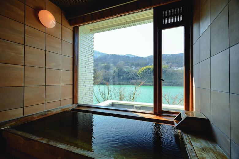 Hotel River Retreat Garaku