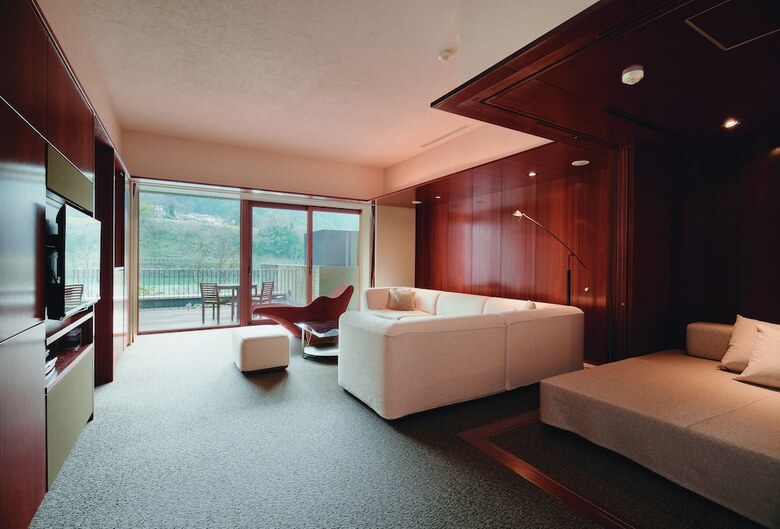 Hotel River Retreat Garaku