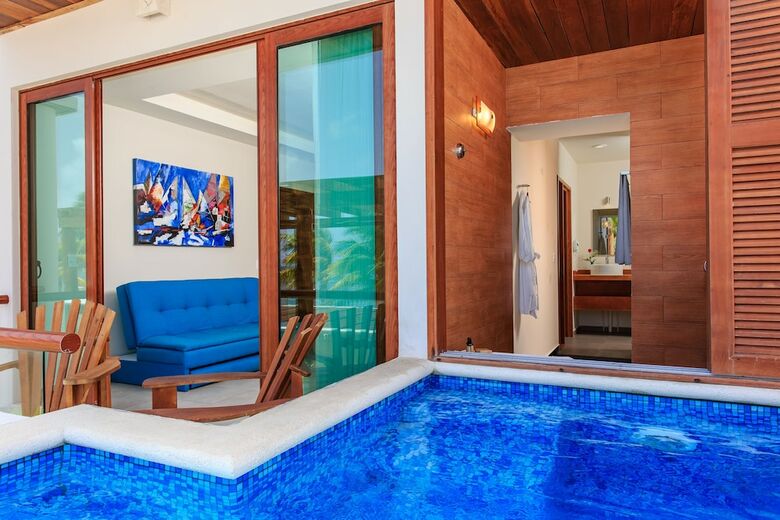 Aqua Star Hotel & Apartments