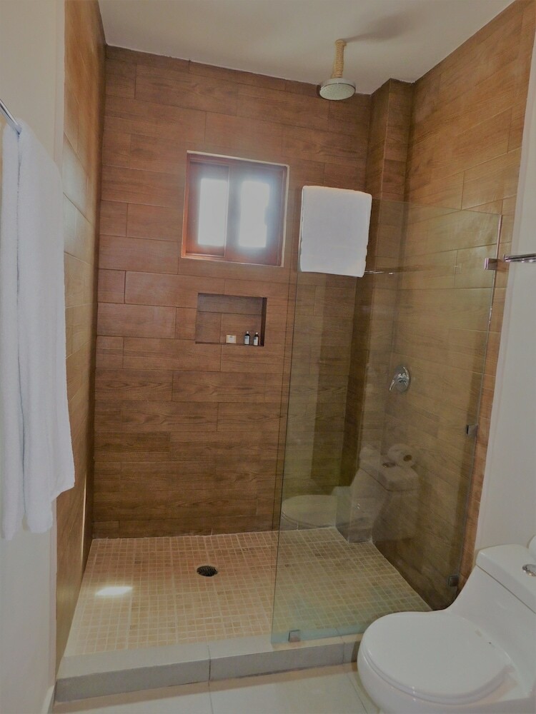 Aqua Star Hotel & Apartments