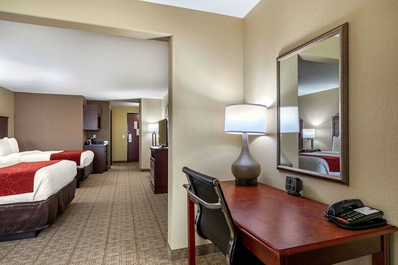 Hotel Comfort Suites Ennis