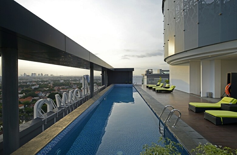 Hotel Midtown Residence Surabaya