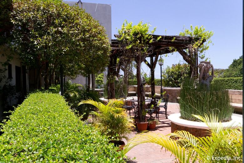 Hotel Crown Regency Residences - Cebu
