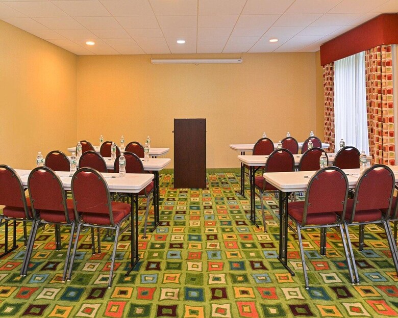 Hotel Quality Suites