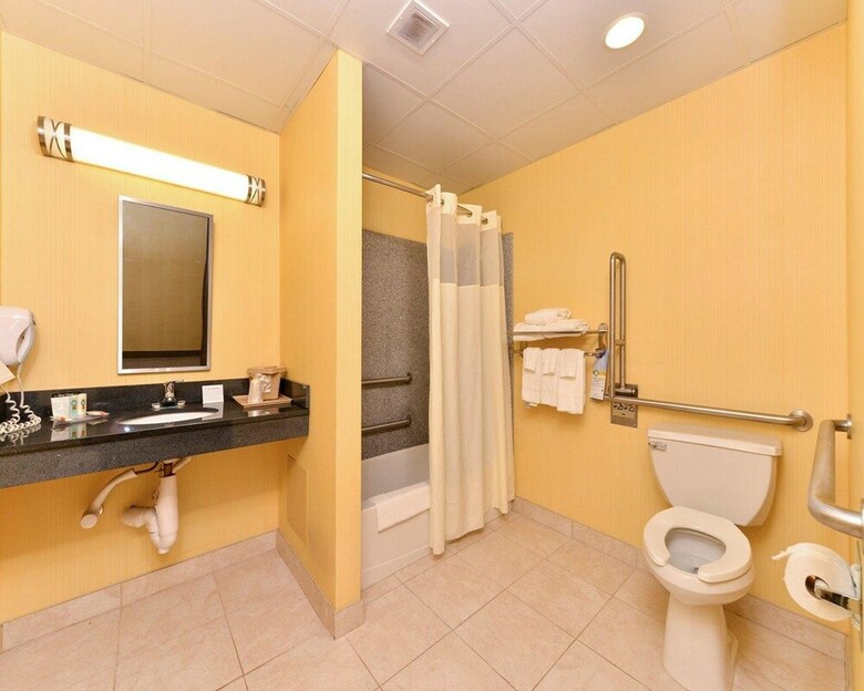 Hotel Quality Suites