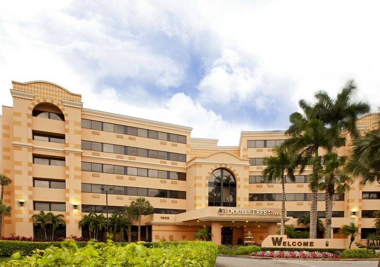 Hotel Doubletree By Hilton West Palm Beach Airport