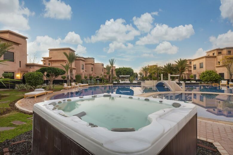 Malaya Suites & Villas