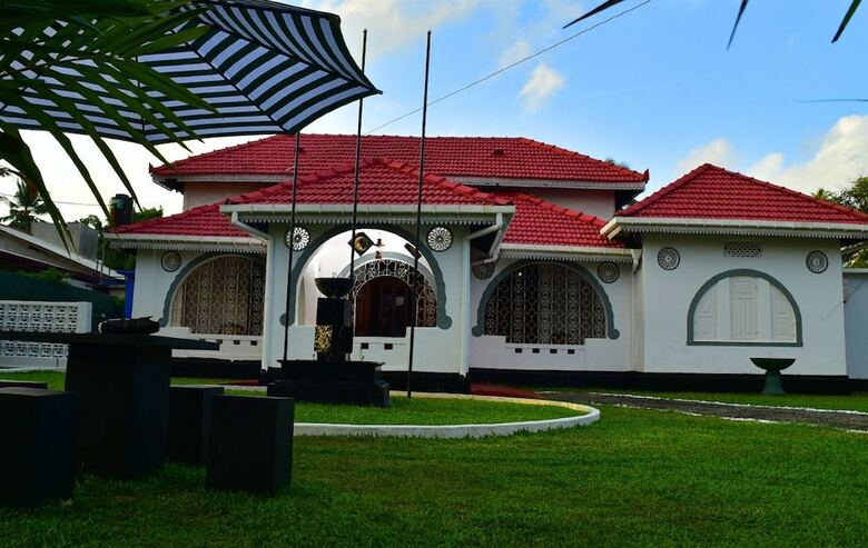 Hotel Walawwa Dutch House