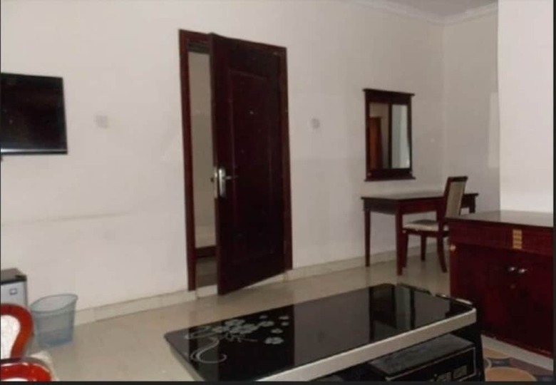 Gade Place Hotel