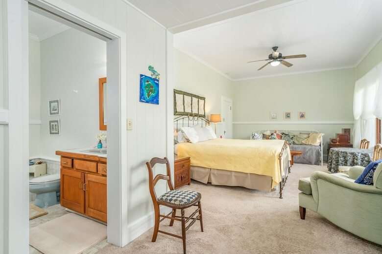 Bed & Breakfast Old Hawaiian B And B