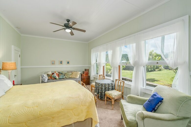 Bed & Breakfast Old Hawaiian B And B
