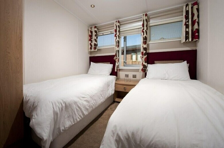 Sandy Meadows Lodge Park