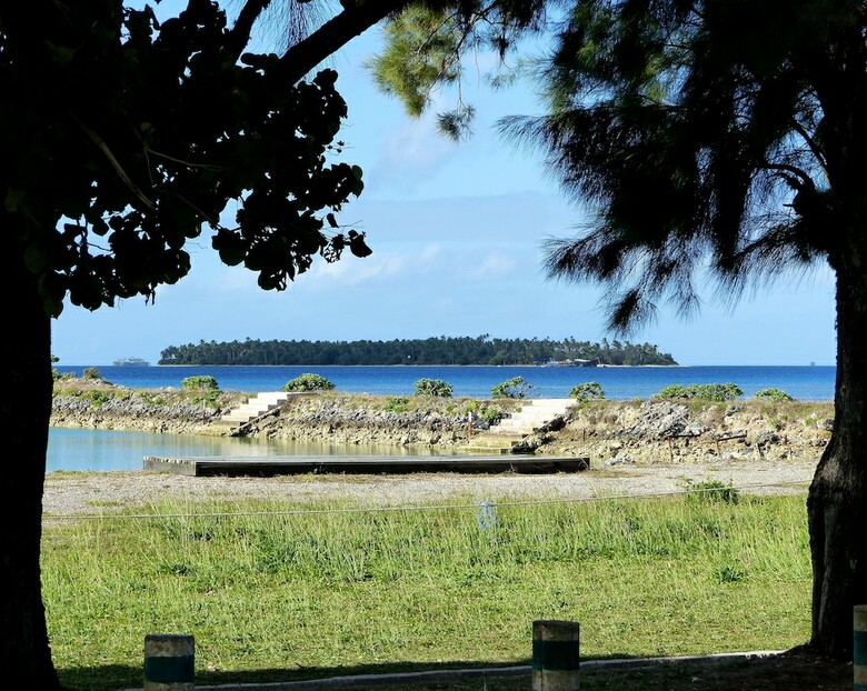 Hotel The Friendly Islander (Papiloa's Place)