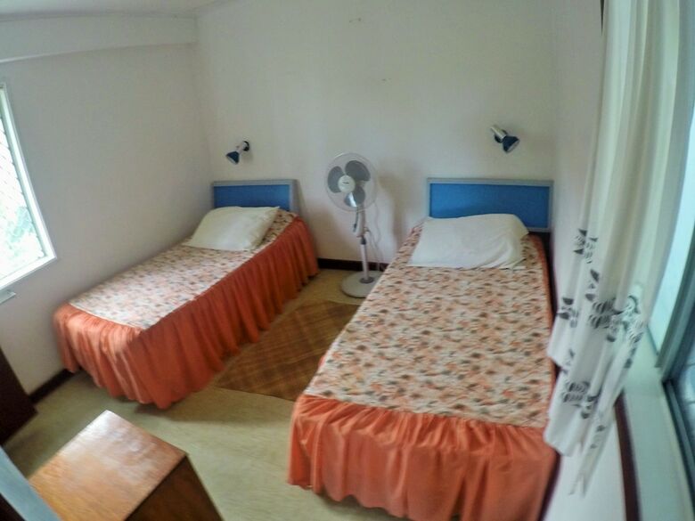 Hotel The Friendly Islander (Papiloa's Place)