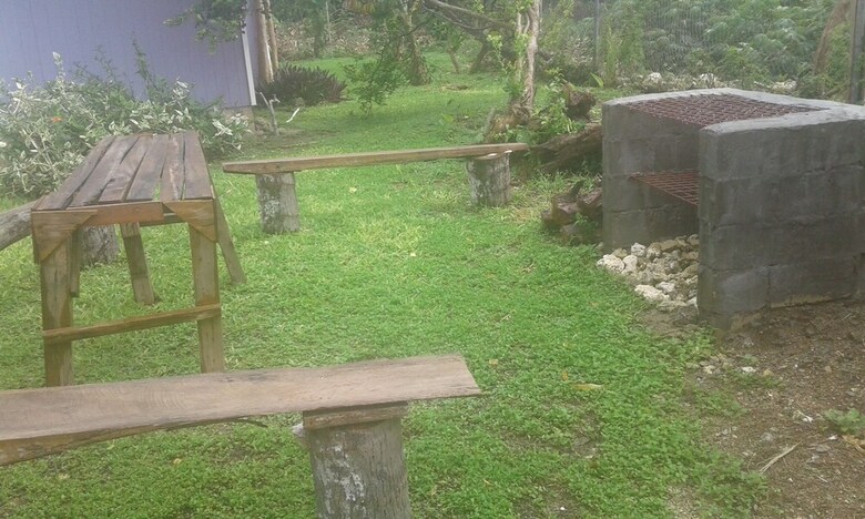 Hotel The Friendly Islander (Papiloa's Place)