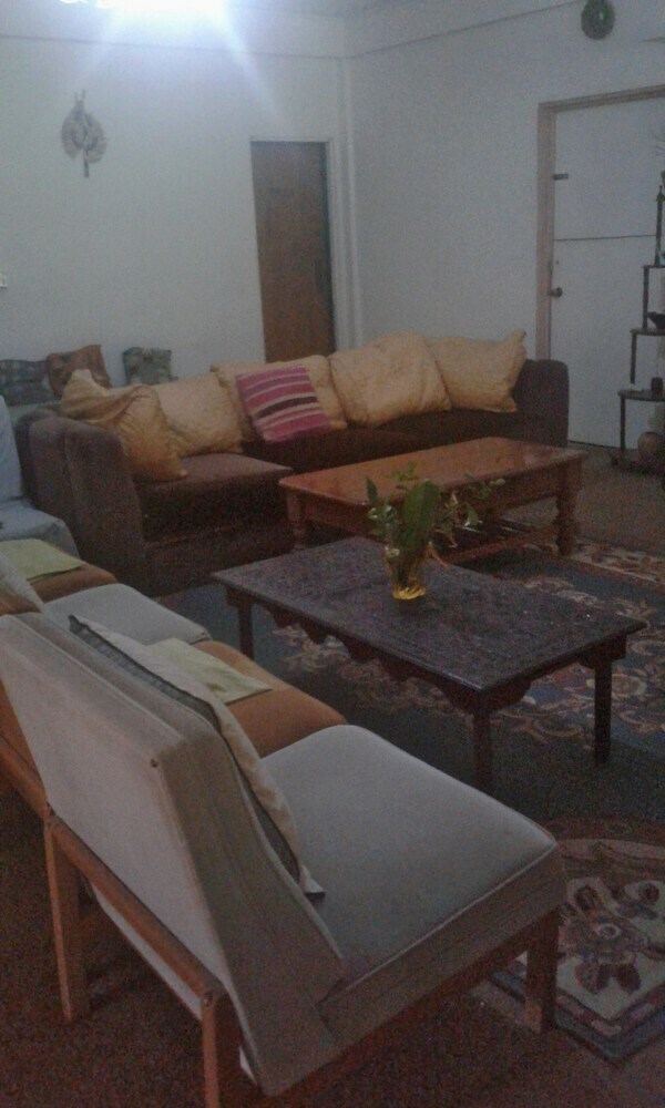 Hotel The Friendly Islander (Papiloa's Place)