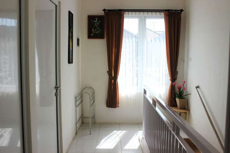 Villa Sierra Guest House
