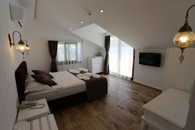 Cennet Life Hotel