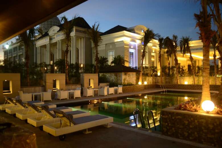 Hotel Sheraton Grand Palace Indore
