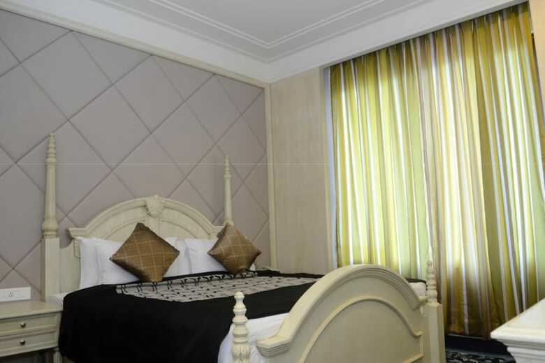 Hotel Sheraton Grand Palace Indore