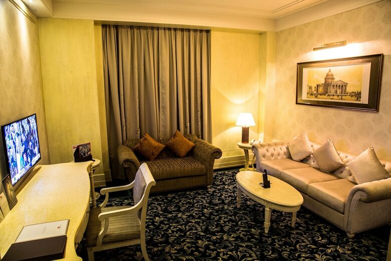 Hotel Sheraton Grand Palace Indore