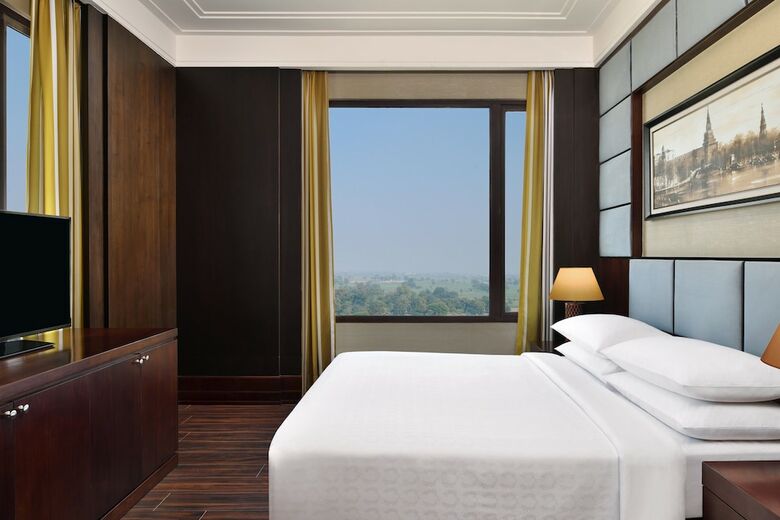 Hotel Sheraton Grand Palace Indore