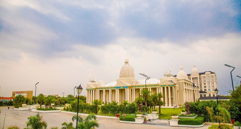 Hotel Sheraton Grand Palace Indore