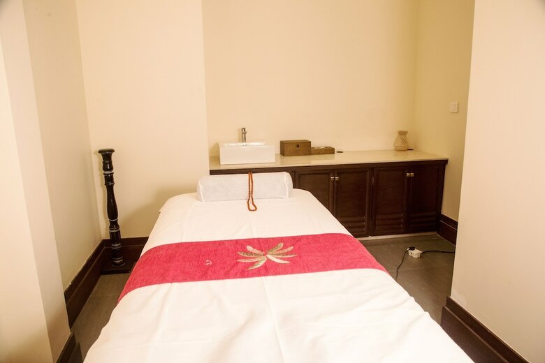 Hotel Sheraton Grand Palace Indore