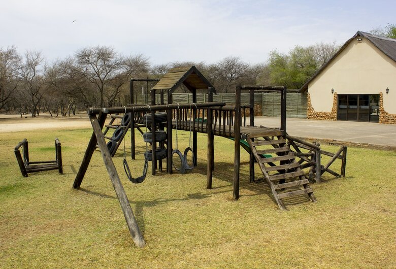 Posada Thabaledi Game Lodge