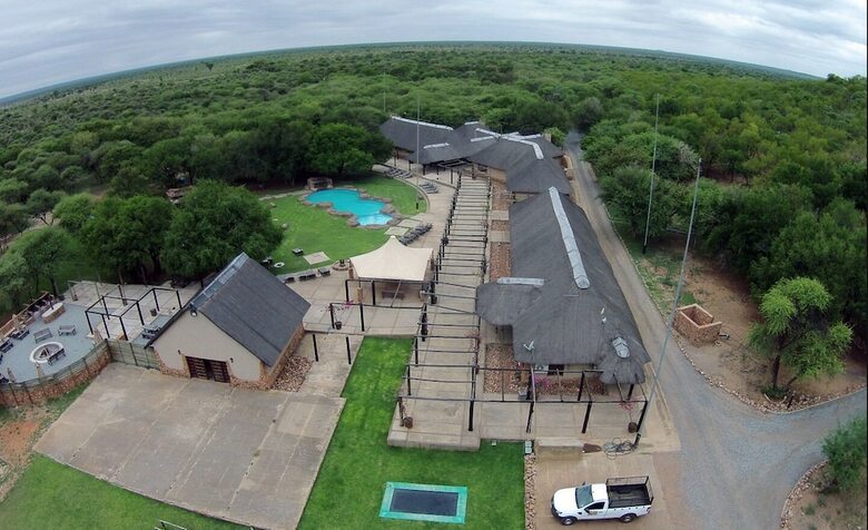 Posada Thabaledi Game Lodge