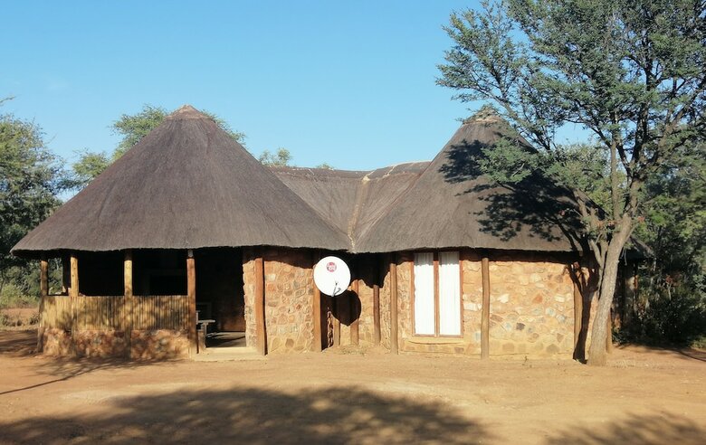 Posada Thabaledi Game Lodge