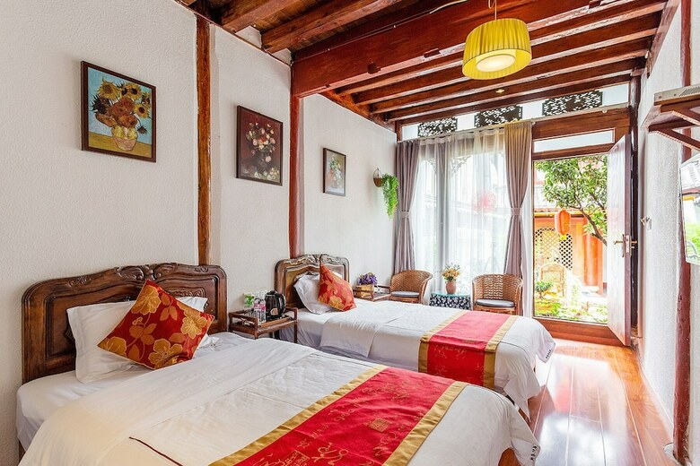 Posada Lijiang Tailai Inn