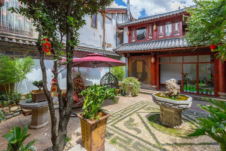 Posada Lijiang Tailai Inn
