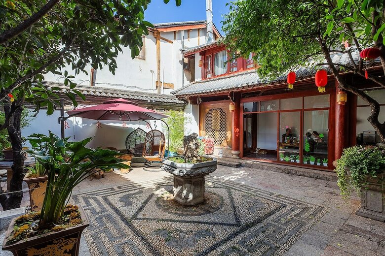 Posada Lijiang Tailai Inn