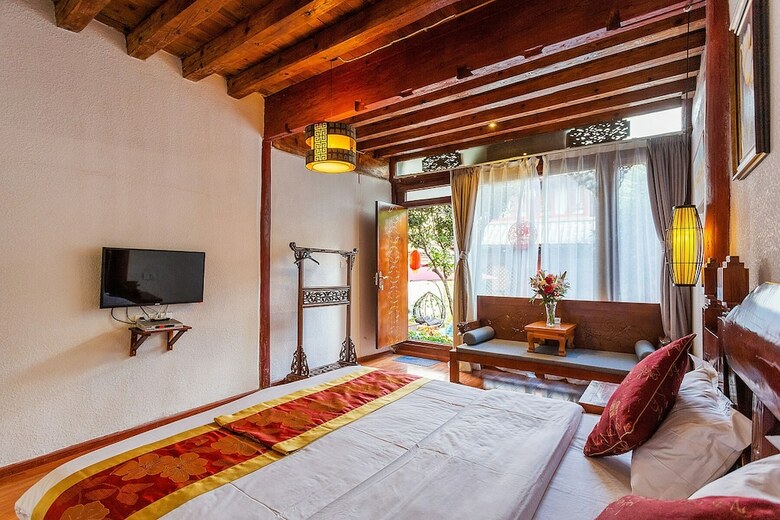 Posada Lijiang Tailai Inn