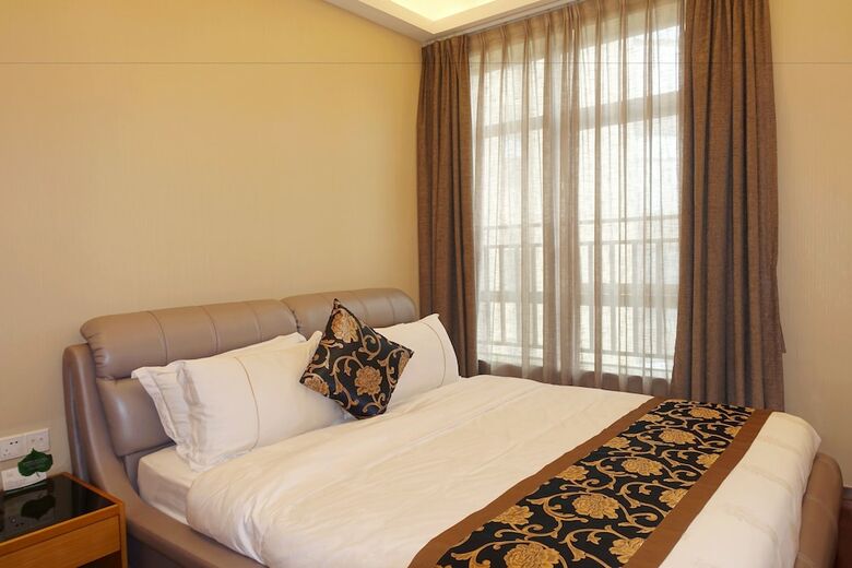 Apartamentos Royal Garden