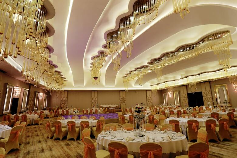 Avenra Gangaara Hotel