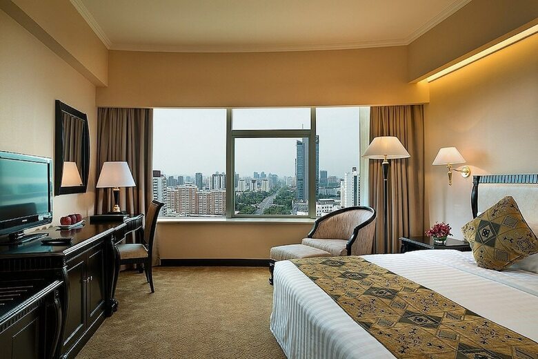 Celebrity International Grand Hotel
