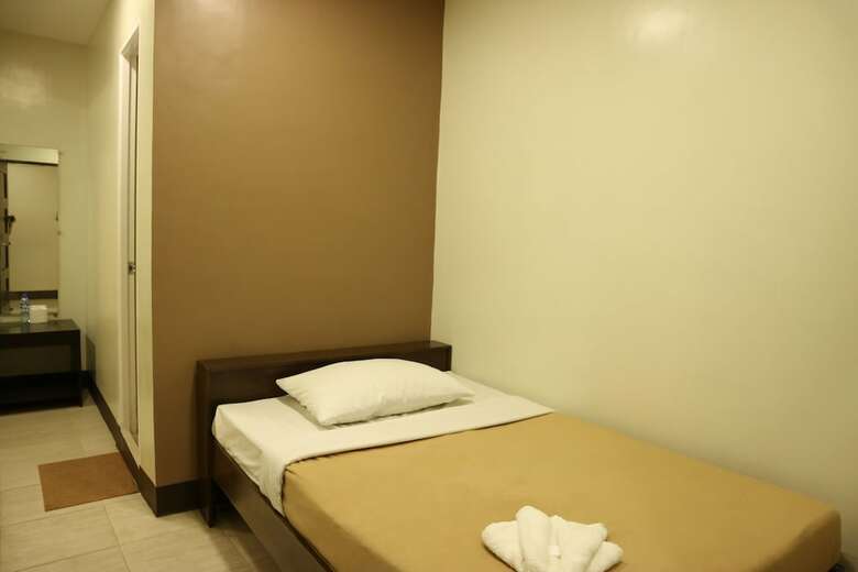 Gateway 21 Hotel And Dormitel