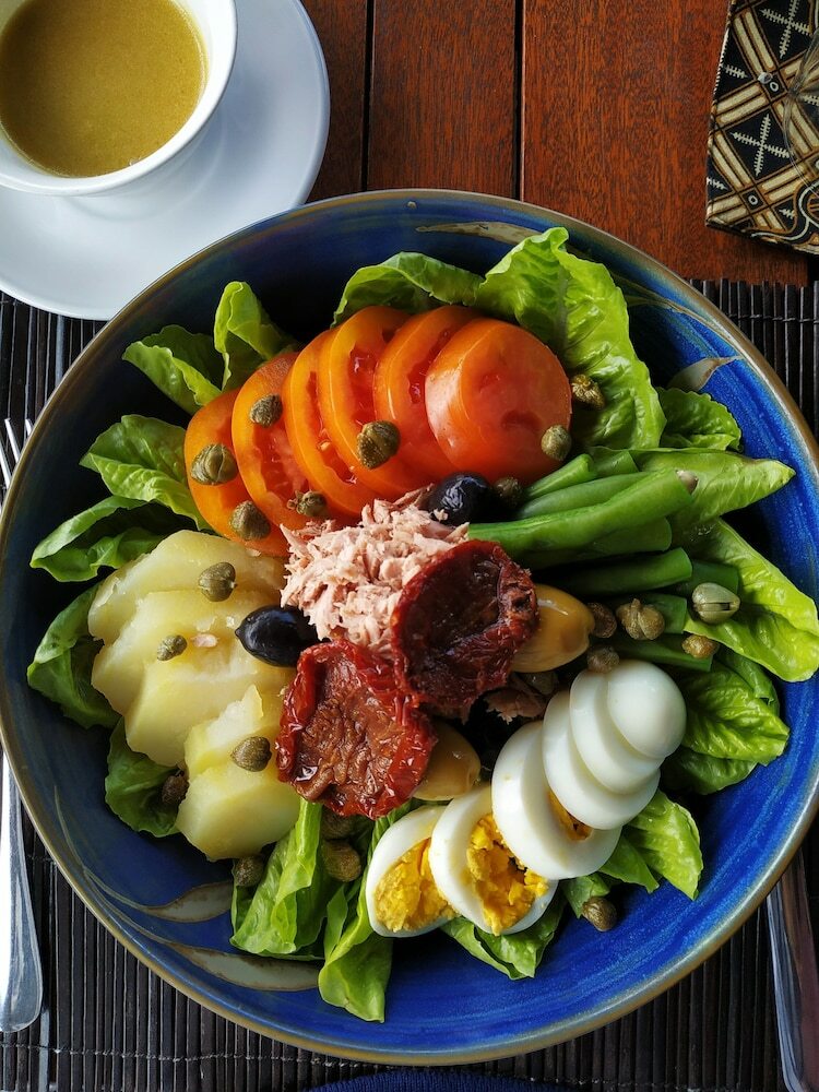 Hotel Suarapura Resort & Spa