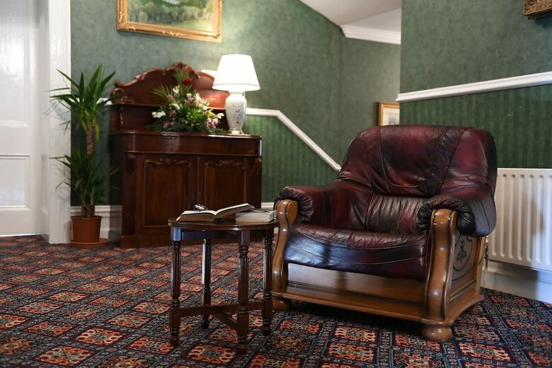 Hotel Glenduff Manor House