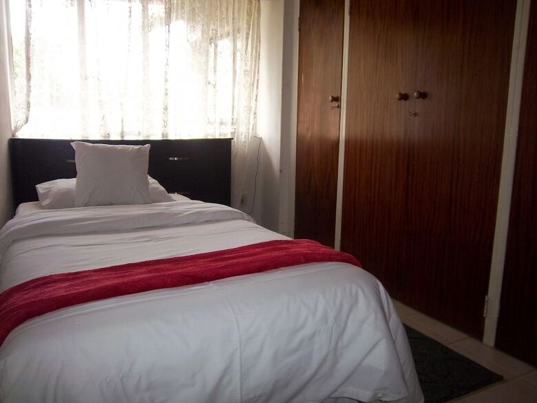 Hotel Franchise Sister Guest House