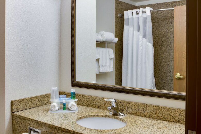 Holiday Inn Express Hotel & Suites Jacksonville