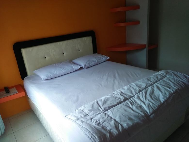 Hotel Clover Homestay