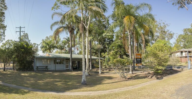 Cabana Lismore Lake Holiday Park