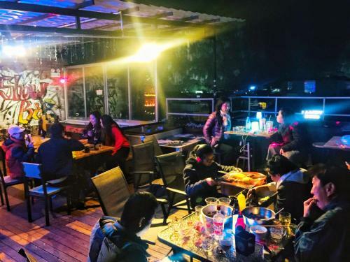 Yangshuo Show Biz Youth Hostel