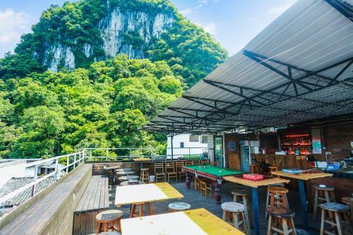 Yangshuo Show Biz Youth Hostel