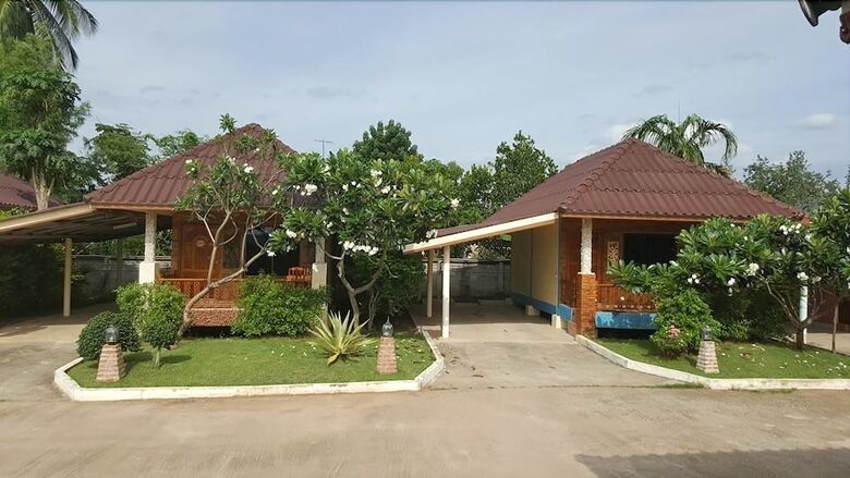 Hotel Phupha Inn Resort