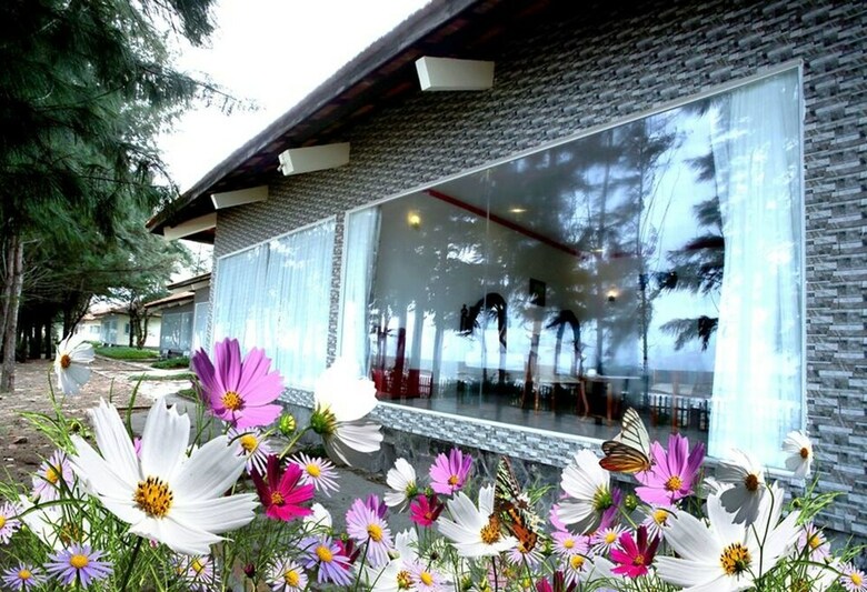 Hotel Sky Star Beach Resort