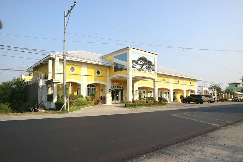 Metro Vigan Fiesta Garden Hotel